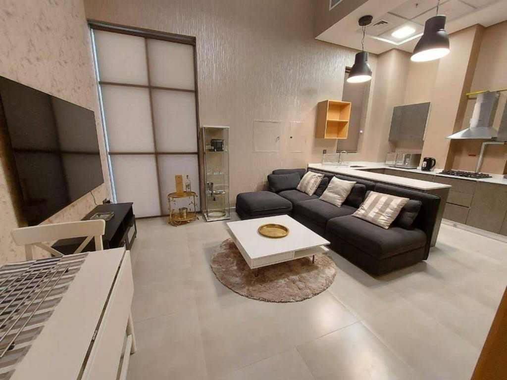 Lux * Dubai